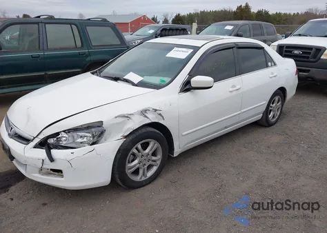 2007 Honda Accord 2.4 Ex from USA, damaged, VIN 1HGCM56757A131806